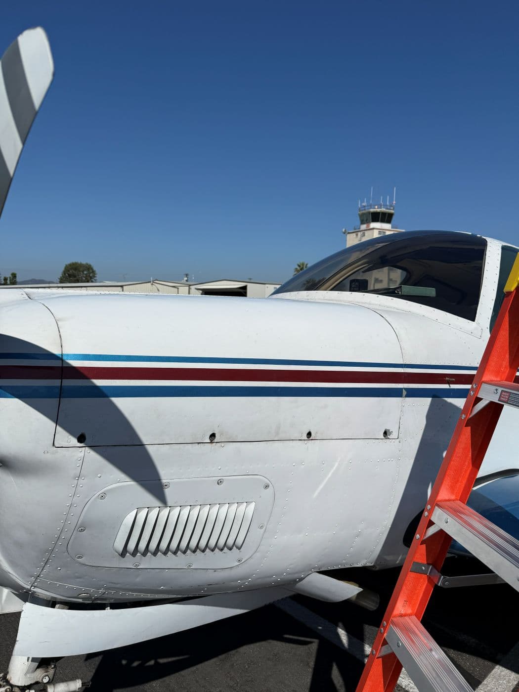 Cowl and fuselage after the exterior wash